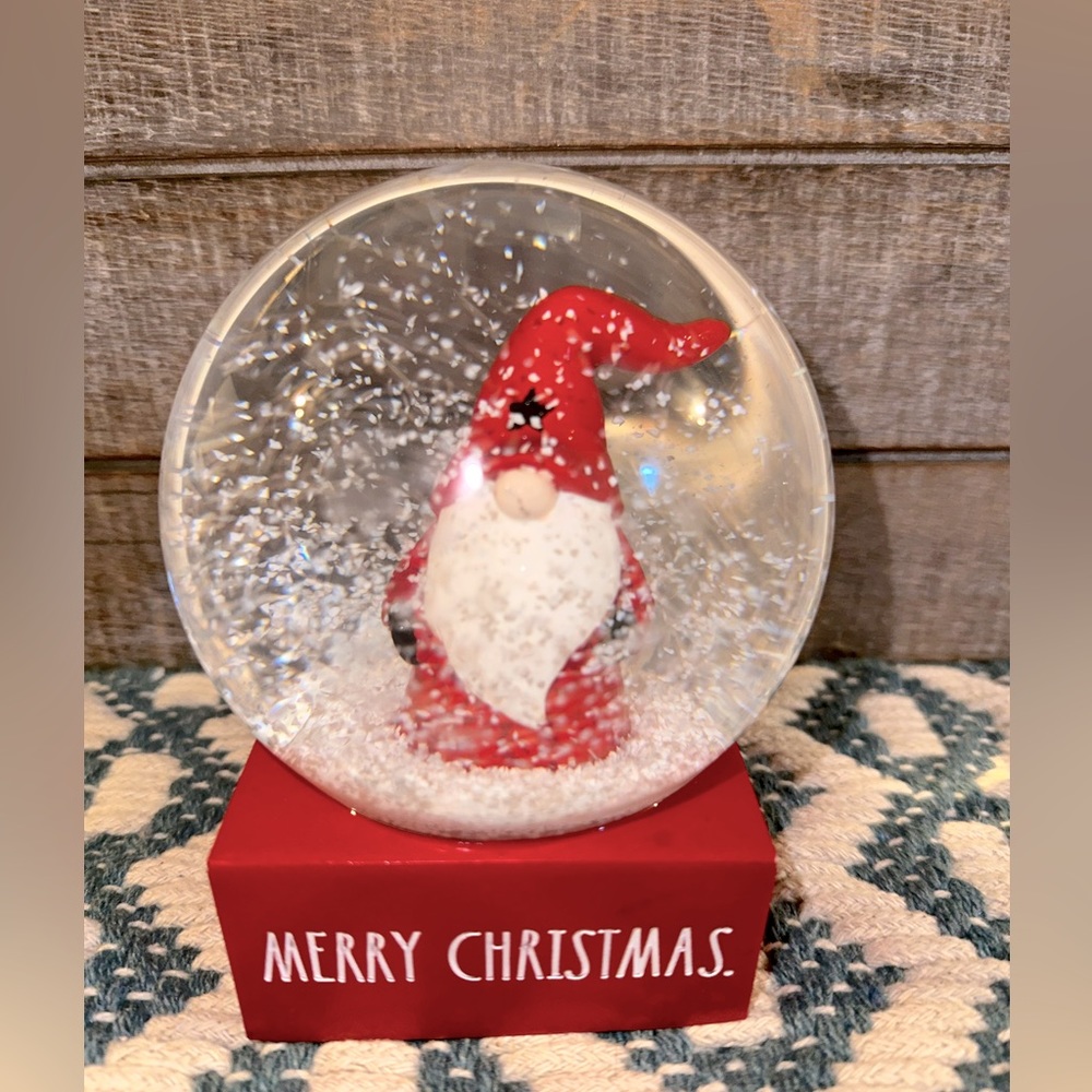 Rae Dunn Snowglobe